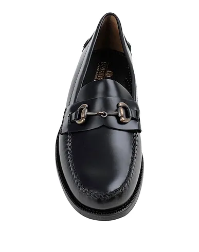 https://images.styletyx.com/images/black-loafers-classic-joe-sebago-1532834_4.webp