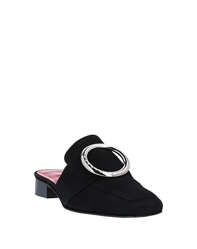 https://images.styletyx.com/images/black-mules-and-clogs-dorateymur-1428889_2.webp