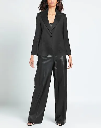 https://images.styletyx.com/images/black-plain-weave-blazer-mp-massimo-piombo-3317607_2.webp