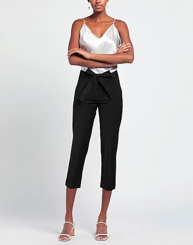 https://images.styletyx.com/images/black-plain-weave-casual-pants-ago-e-filo-13111871_2.webp