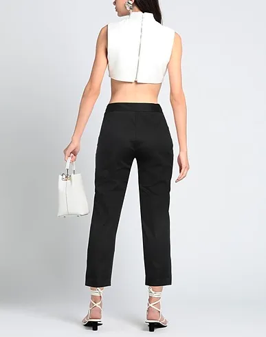 https://images.styletyx.com/images/black-plain-weave-casual-pants-amne-1174001606_3.webp