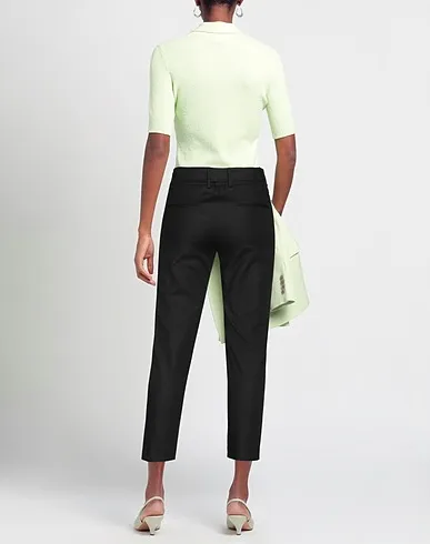 https://images.styletyx.com/images/black-plain-weave-casual-pants-eleventy-3209000_3.webp