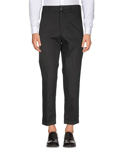 https://images.styletyx.com/images/black-plain-weave-casual-pants-gazzarrini-1225558973_2.webp