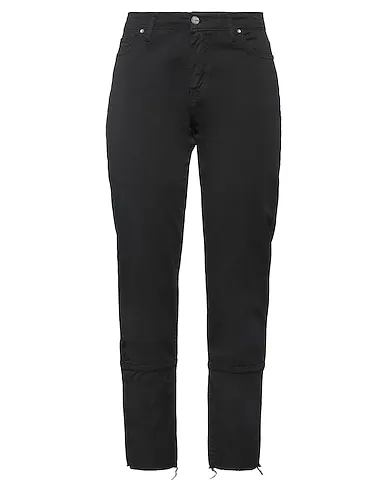 https://images.styletyx.com/images/black-plain-weave-casual-pants-hanny-deep-13257970_1.webp