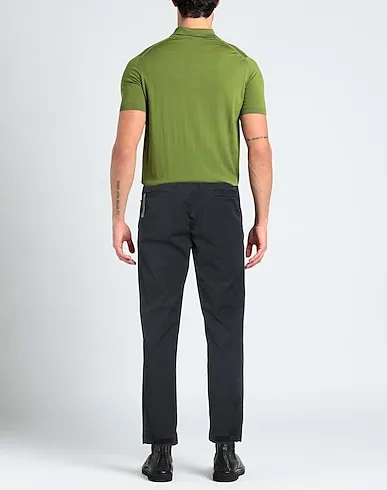 https://images.styletyx.com/images/black-plain-weave-casual-pants-incotex-13045170_3.webp