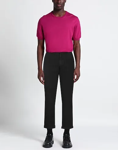 https://images.styletyx.com/images/black-plain-weave-casual-pants-jeckerson-1224273698_2.webp