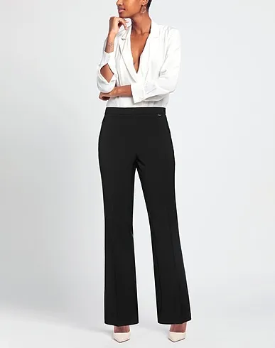 https://images.styletyx.com/images/black-plain-weave-casual-pants-luckylu-milano-13970800_2.webp