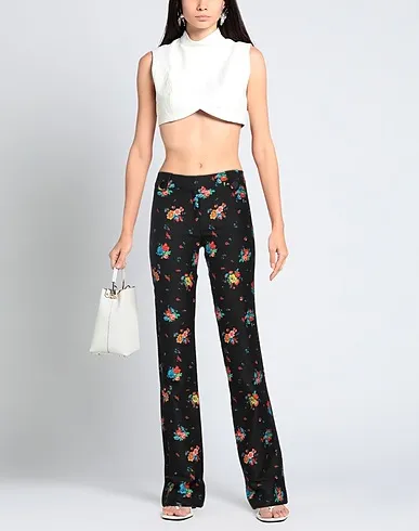 https://images.styletyx.com/images/black-plain-weave-casual-pants-paco-rabanne-1047154820_2.webp