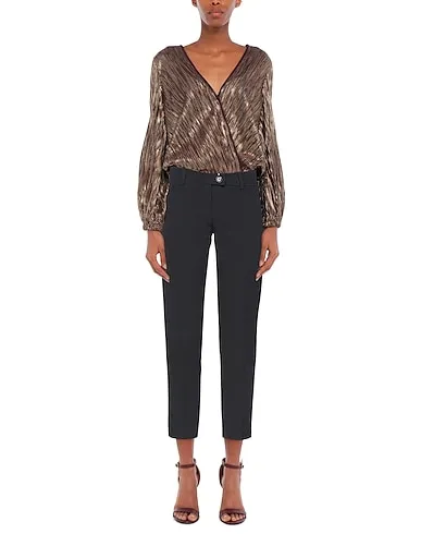 https://images.styletyx.com/images/black-plain-weave-casual-pants-rubendellariccia-1351088_2.webp