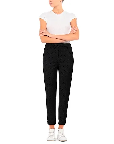 https://images.styletyx.com/images/black-plain-weave-casual-pants-silvian-heach-1549312229_2.webp