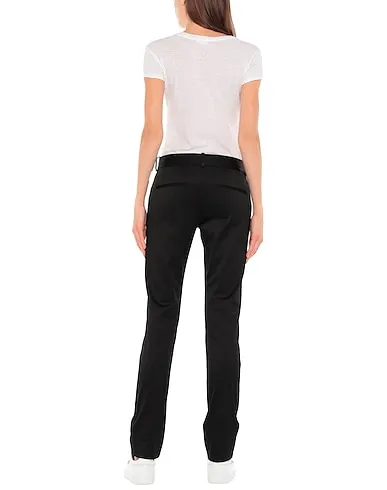 https://images.styletyx.com/images/black-plain-weave-casual-pants-tom-ford-1438830_3.webp