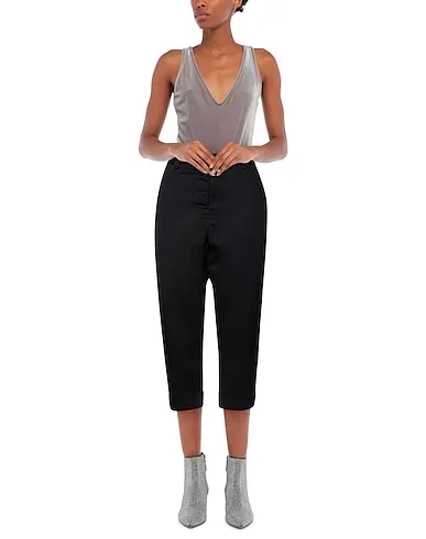 https://images.styletyx.com/images/black-plain-weave-cropped-pants-culottes-brag-wette-306774_2.webp