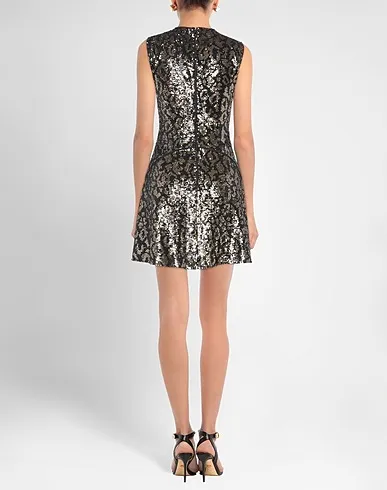 https://images.styletyx.com/images/black-plain-weave-sequin-dress-n21-3040833_4.webp