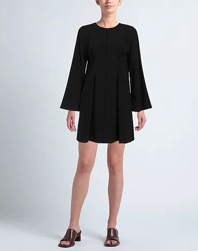 https://images.styletyx.com/images/black-plain-weave-short-dress-meme-road-933303867_2.webp