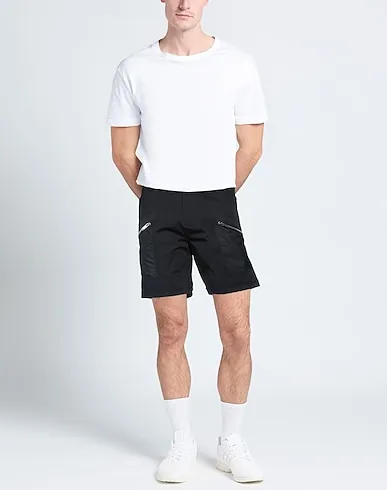 https://images.styletyx.com/images/black-plain-weave-shorts-bermuda-les-hommes-13136877_2.webp