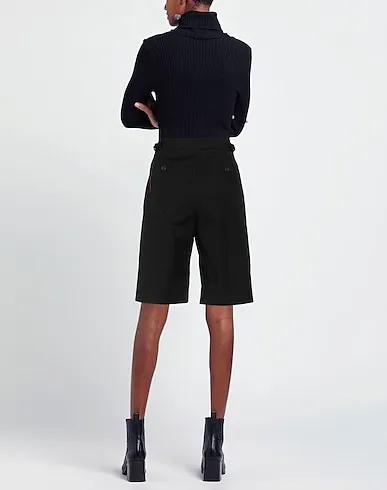 https://images.styletyx.com/images/black-plain-weave-shorts-bermuda-lost-in-me-12908834_3.webp
