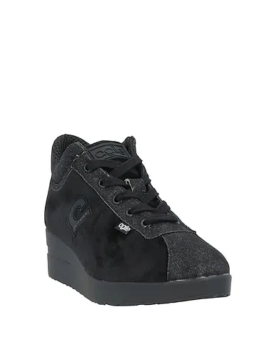 https://images.styletyx.com/images/black-plain-weave-sneakers-agile-by-rucoline-710613398_2.webp