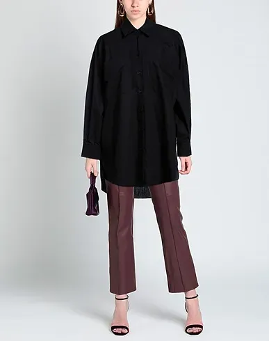 https://images.styletyx.com/images/black-plain-weave-solid-color-shirts-blouses-pierantonio-gaspari-13032834_2.webp