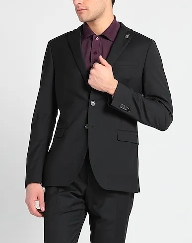 https://images.styletyx.com/images/black-plain-weave-suits-paoloni-12914638_4.webp