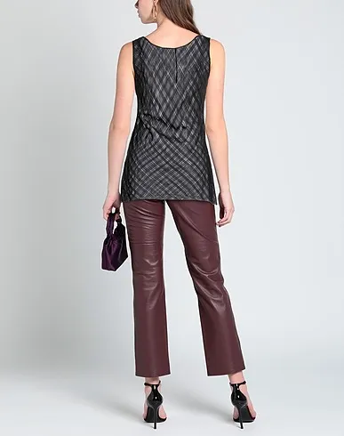 https://images.styletyx.com/images/black-plain-weave-top-masnada-13246750_3.webp