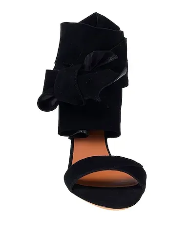 https://images.styletyx.com/images/black-sandals-iro-3301548_4.webp