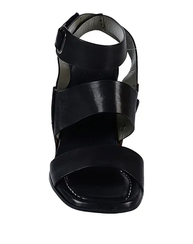 https://images.styletyx.com/images/black-sandals-ixos-1452877_4.webp