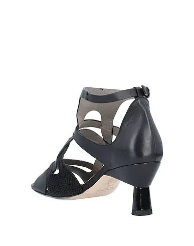 https://images.styletyx.com/images/black-sandals-ixos-1713465_3.webp