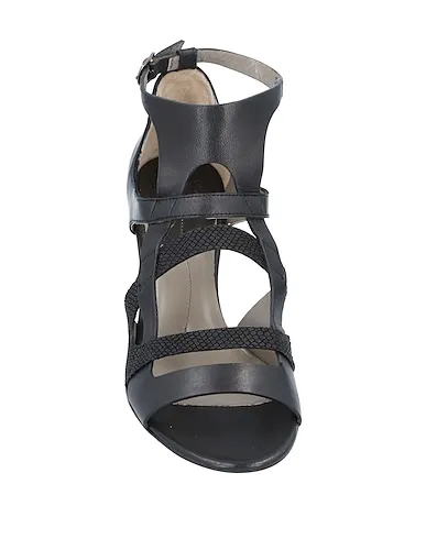 https://images.styletyx.com/images/black-sandals-ixos-1713465_4.webp
