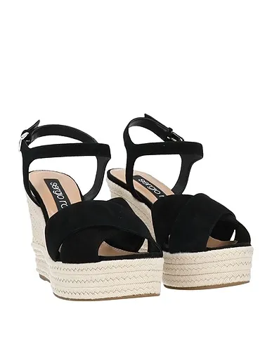 https://images.styletyx.com/images/black-sandals-sergio-rossi-13551228_2.webp