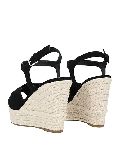 https://images.styletyx.com/images/black-sandals-sergio-rossi-13551228_3.webp