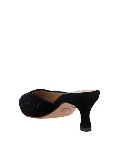https://images.styletyx.com/images/black-satin-mules-and-clogs-zyne-1225238035_3.webp
