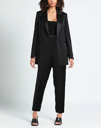 https://images.styletyx.com/images/black-silk-shantung-casual-pants-rue-8isquit-13119339_2.webp