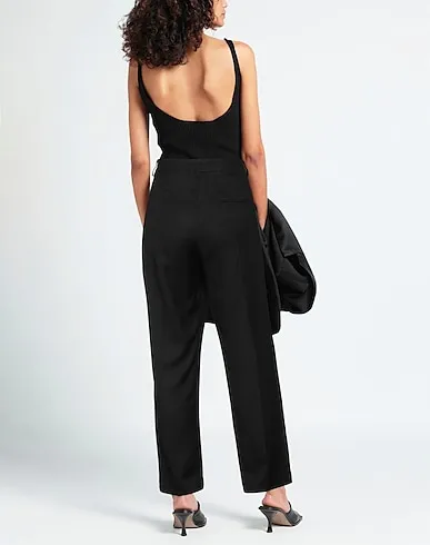 https://images.styletyx.com/images/black-silk-shantung-casual-pants-rue-8isquit-13119339_3.webp