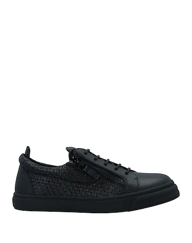 https://images.styletyx.com/images/black-sneakers-giuseppe-zanotti-13089366_1.webp