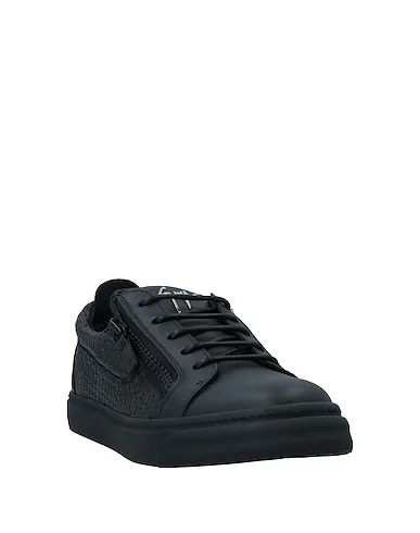 https://images.styletyx.com/images/black-sneakers-giuseppe-zanotti-13089366_2.webp