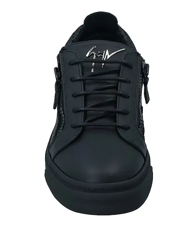 https://images.styletyx.com/images/black-sneakers-giuseppe-zanotti-13089366_4.webp