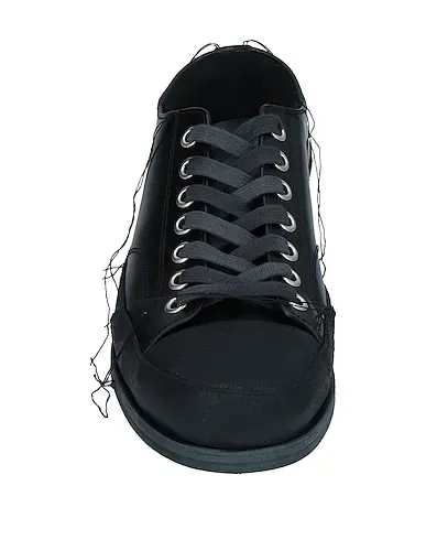 https://images.styletyx.com/images/black-sneakers-premiata-840130_4.webp
