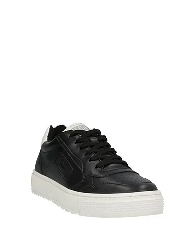 https://images.styletyx.com/images/black-sneakers-voile-blanche-13323582_2.webp