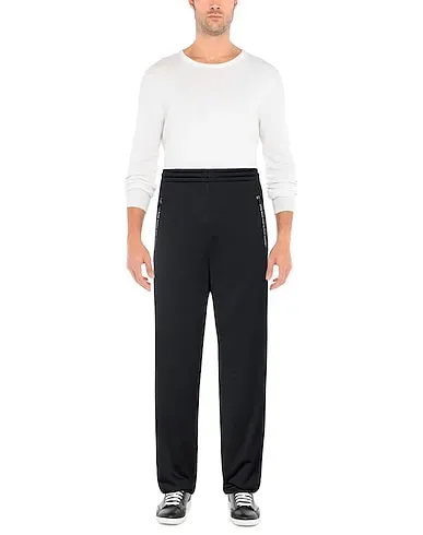 https://images.styletyx.com/images/black-sweatshirt-casual-pants-acne-studios-3248265_2.webp
