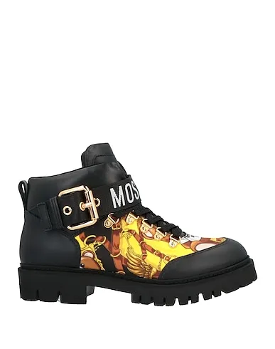 https://images.styletyx.com/images/black-techno-fabric-ankle-boot-love-moschino-1472185_1.webp
