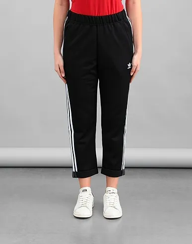 https://images.styletyx.com/images/black-techno-fabric-casual-pants-bf-pants-pb-adidas-428471_2.webp
