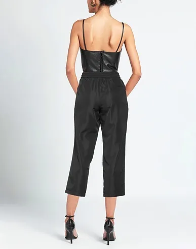 https://images.styletyx.com/images/black-techno-fabric-casual-pants-slowear-12939972_3.webp
