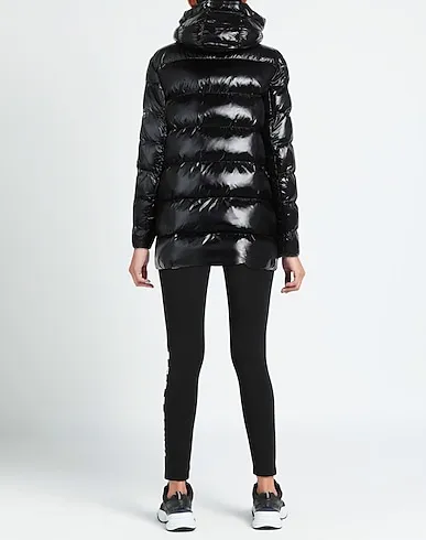 https://images.styletyx.com/images/black-techno-fabric-shell-jacket-dekker-874023032_3.webp