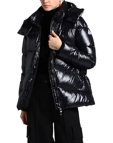 https://images.styletyx.com/images/black-techno-fabric-shell-jacket-pyrenex-2445102_2.webp