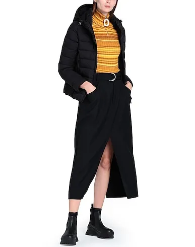 https://images.styletyx.com/images/black-techno-fabric-shell-jacket-spoutnic-2-soft-pyrenex-1530654_4.webp