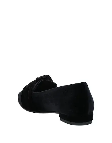 https://images.styletyx.com/images/black-velvet-loafers-6carina-1553270938_3.webp