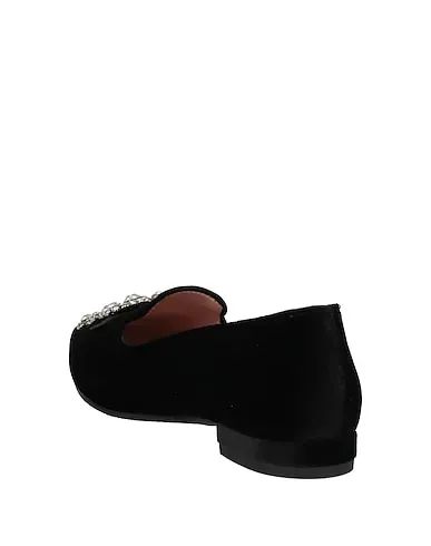 https://images.styletyx.com/images/black-velvet-loafers-geneve-13415478_3.webp