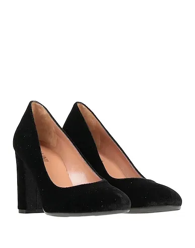 https://images.styletyx.com/images/black-velvet-pump-pollini-13190372_2.webp