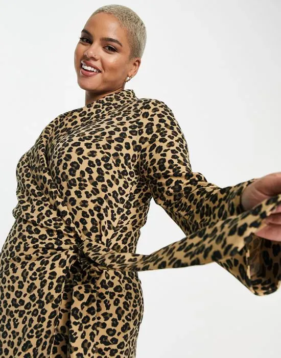 https://images.styletyx.com/images/blazer-wrap-mini-dress-in-leopard-print-never-fully-dressed-plus-1811201_4.webp