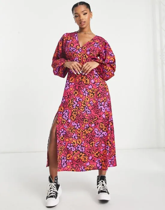 https://images.styletyx.com/images/blouson-sleeve-v-neck-midi-tea-dress-in-pink-floral-print-influence-13011295_1.webp